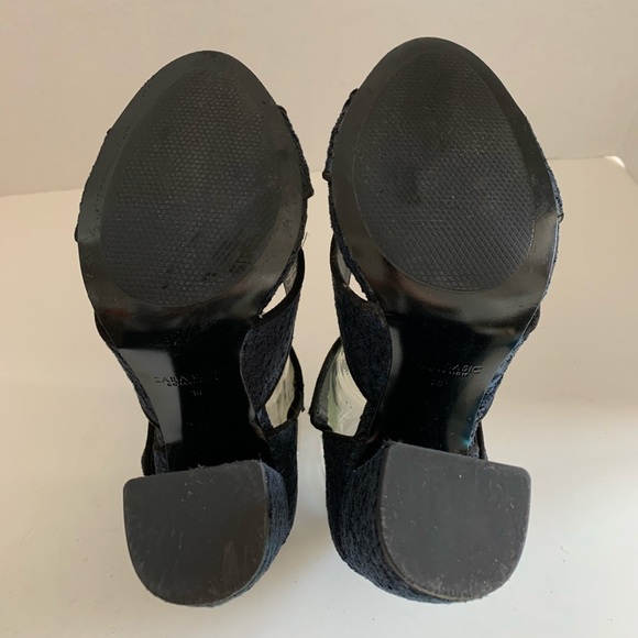 Zara Basic Tapestry Block Heels, size 36/6 - Picture 7 of 8